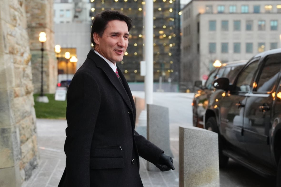 cda-us-cabinet-20241223 Prime Minister Justin Trudeau leaves after a cabinet meeting on Parliament Hill in Ottawa, on Friday, Dec. 20, 2024. Trudeau is expected to chair a meeting of the cabinet committee on Canada-U.S. relations, amid increasing calls for his resignation.