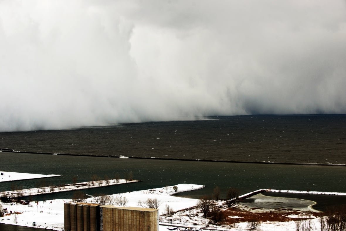 wea A lake-effect snow storm with freezing temperatures produces a wall of snow travelling over Lake Erie into Buffalo, New York. November 18, 2014. A whirlpool of frigid, dense air known as a "polar vortex" descended Tuesday into much of the Northeastern U.S.