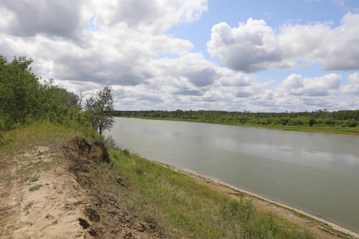 asowananihk-site-view-of-the-north-saskatchewan-river North Saskatchewan river view
